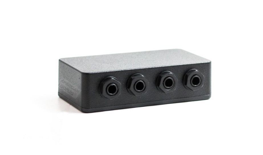 junction box pedal 4 Way Junction Box (Four Cable Method) Pedalboard Patch Bay Interface With Isolated Jacks