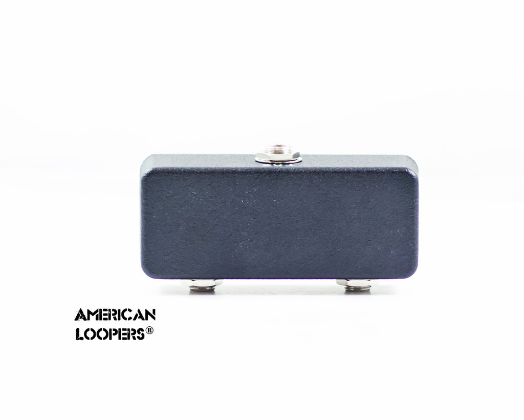 stereo splitter pedal TRS Splits to TS and RS In a Tiny Box
